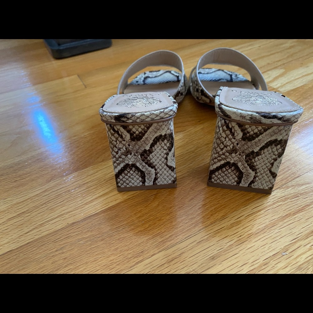 Vince Camuto Unused kitten heel sandals - Picture 3 of 4